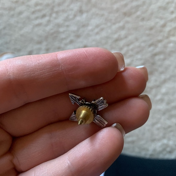 Faux Turquoise Arrow Pin - Picture 3 of 3